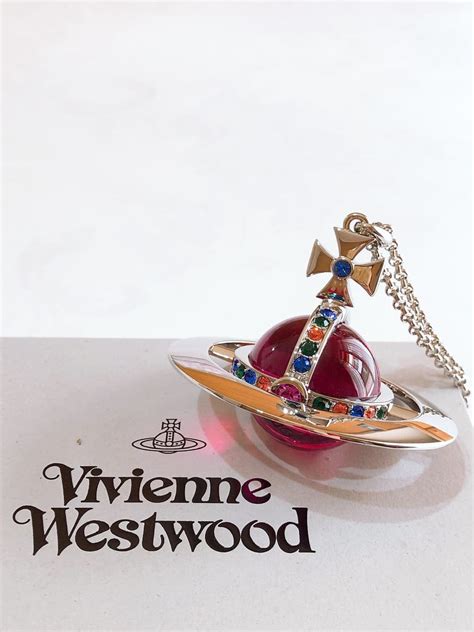 vivienne westwood哪裡買便宜dcard